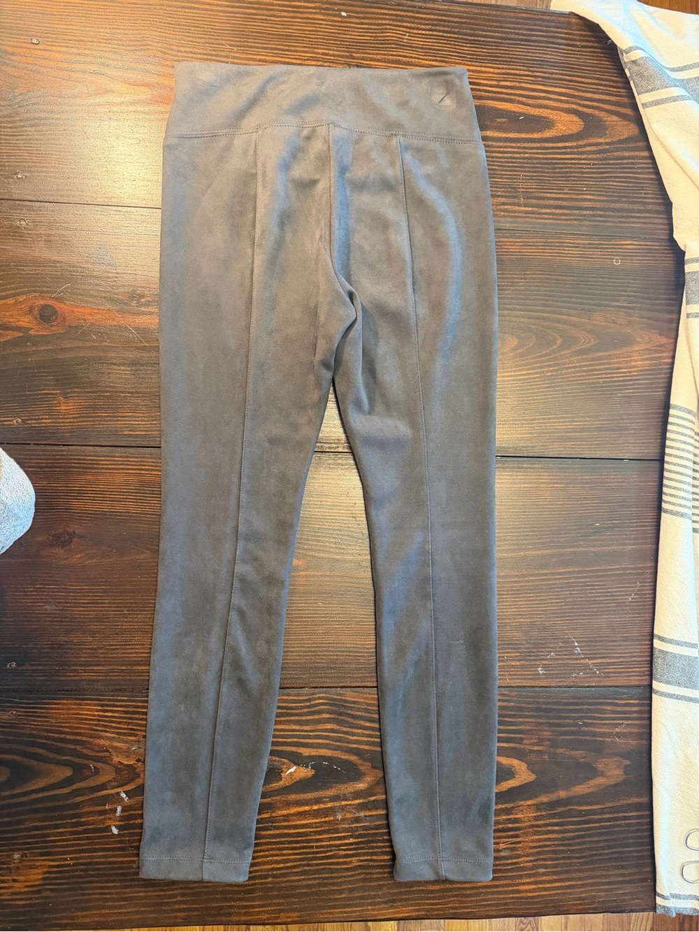 Tahari woMen's cafe brown faux leather Stretch Pants skinny size Small